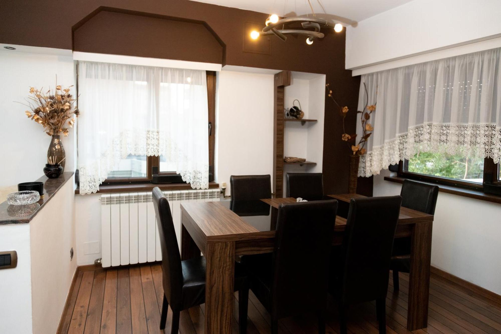 Apartament Central 1 دروبيتا تورنو سيفيرين المظهر الخارجي الصورة